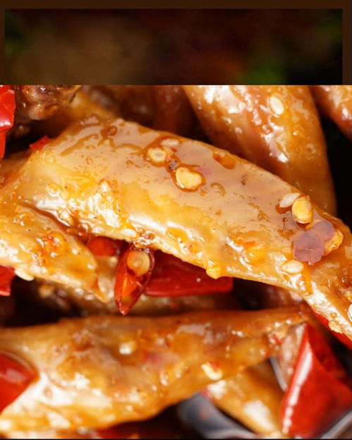 自贡地道风味 麻辣鸡尖与冷吃系列的美味之旅